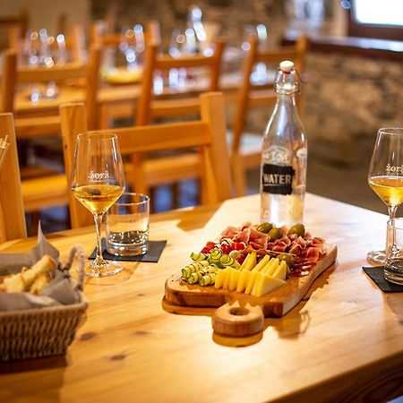 Boutique Rooms & Winery Zorz فيبافا المظهر الخارجي الصورة
